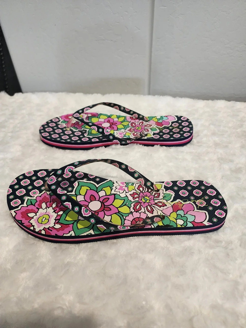 Vera Bradley Floral Flip Flops - Picture 2 of 7